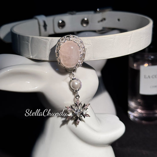 Chundu Chilldo X Della Du "Xilan" Original Design Pink Crystal Cowhide Embossed Collar Niche